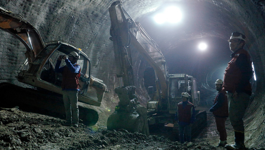 Línea 7 será construida con tecnología usada en el Canal de la Mancha