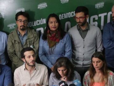 Revolución Democrática inscribe candidaturas para sus elecciones internas