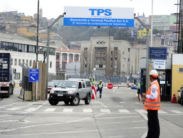 TPS: Ayuda ofrecida a portuarios "se está entregado con absoluta normalidad"