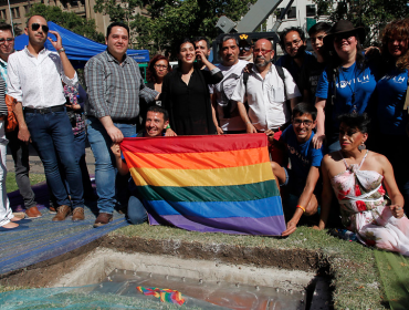 Transversal repudio a ataque contra Monumento por los Derechos LGBTI