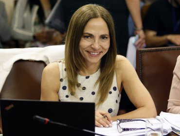 Lanzan campaña para incentivar a las jóvenes a estudiar carreras científicas