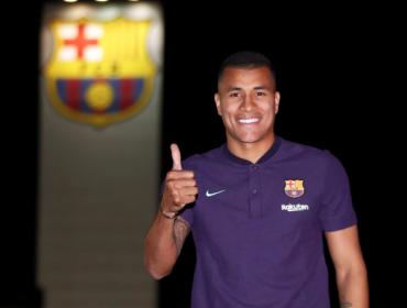 FC Barcelona presentó al defensa colombiano Jeison Murillo