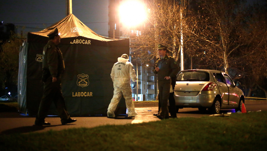 Detective frustró portonazo a balazos en San Miguel: un delincuente murió y otro quedó herido