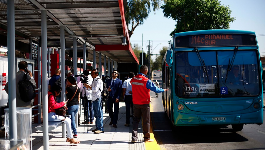 Hacienda traspasó $10.000 millones al Transantiago para evitar nueva alza