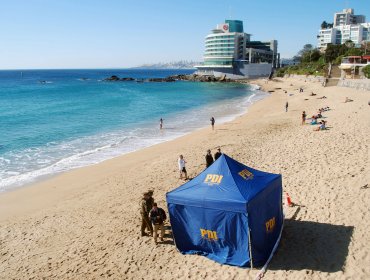 Un hombre ebrio muere por meterse al mar en Caleta Abarca en Viña del Mar