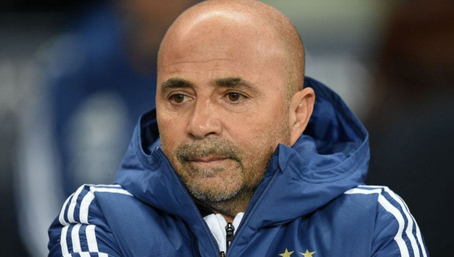 Jorge Sampaoli vino a Chile para recibir el 2019