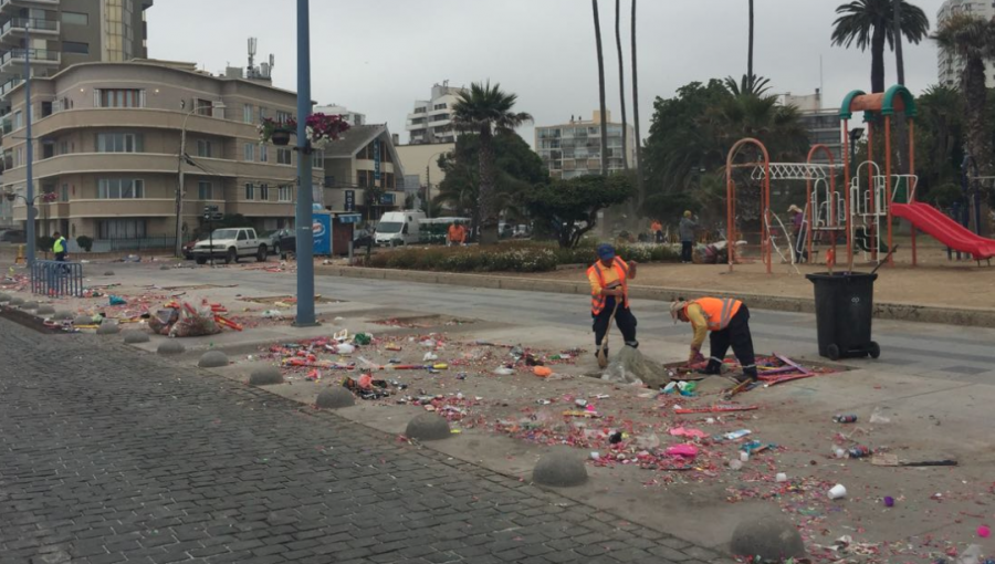 400 personas trabajarán en la limpieza de calles y playas de Viña tras show de año nuevo