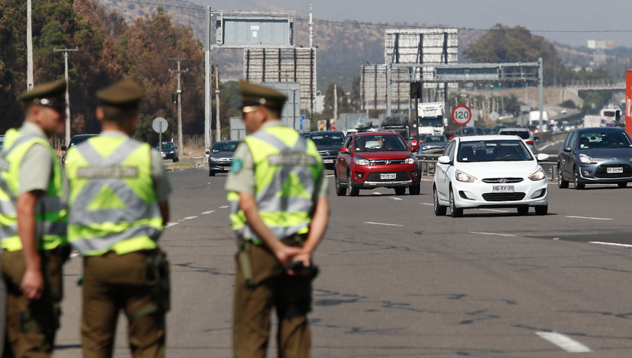 341 mil vehículos han salido de Santiago durante fin de semana de Año Nuevo