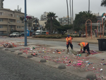 400 personas trabajarán en la limpieza de calles y playas de Viña tras show de año nuevo