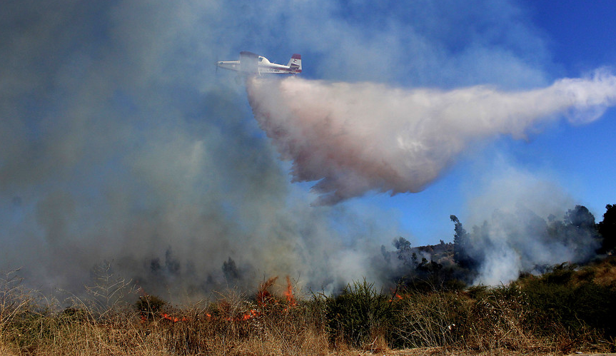 Santo Domingo está en Alerta Roja por incendio forestal cercano a zona habitada