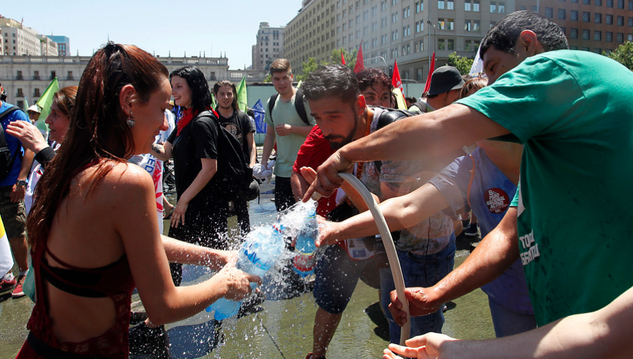 Alerta preventiva en Coquimbo, Valparaíso y Santiago por ola de calor de hasta 36°