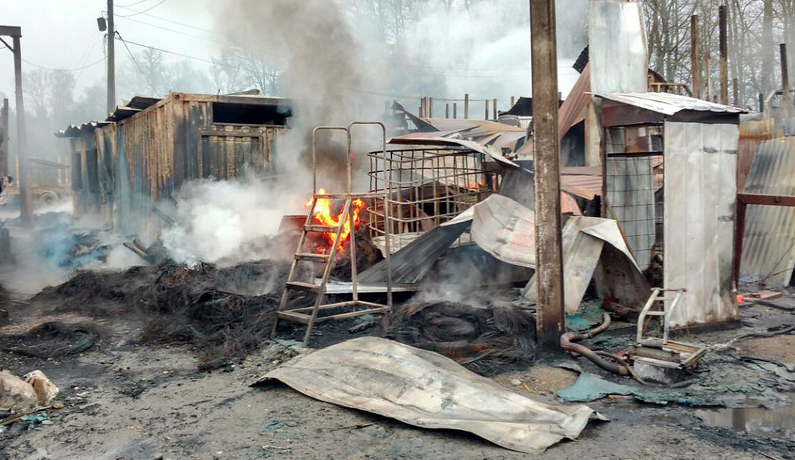 Ataque incendiario en La Araucanía: Grupo de encapuchados destruyó vivienda en Collipulli