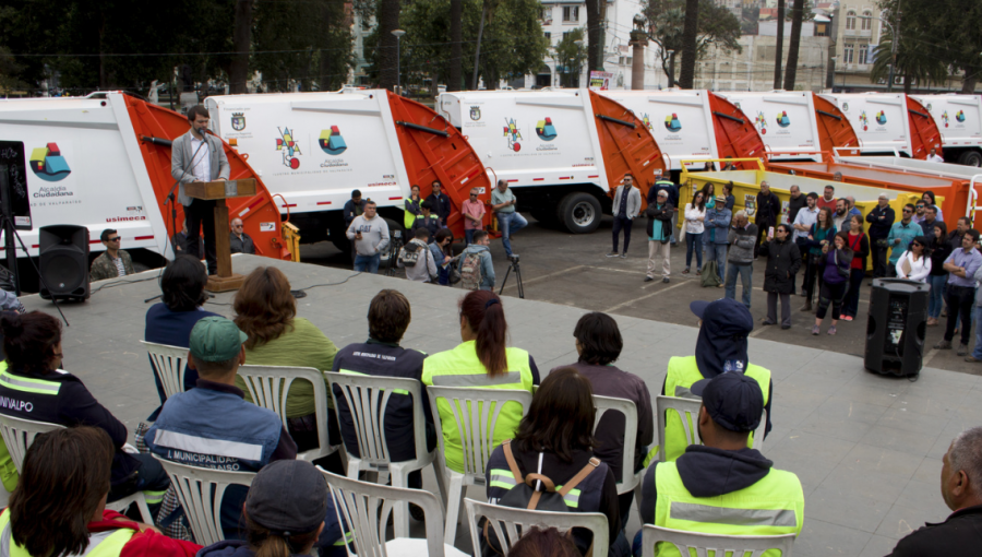 Valparaíso cuenta con nueva maquinaria para el servicio de aseo en cerros