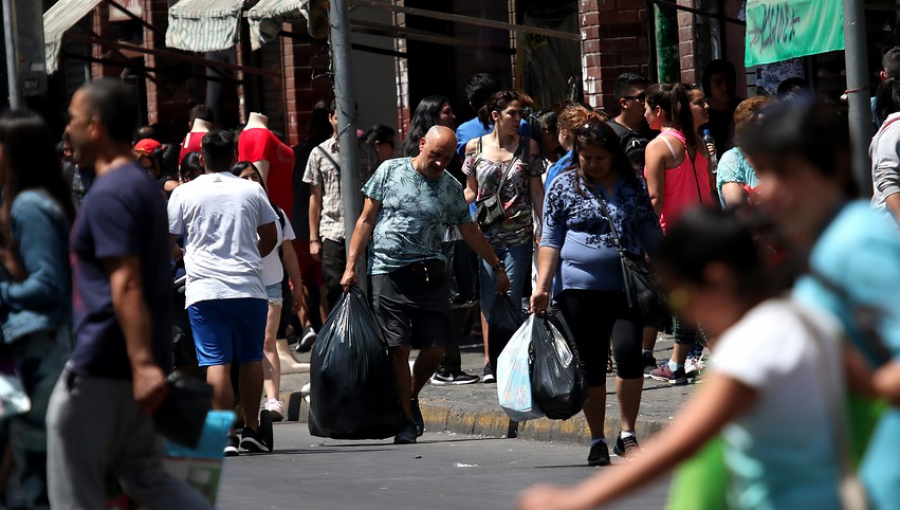 Deuda en los hogares chilenos presentó nueva alza, según informe del Banco Central