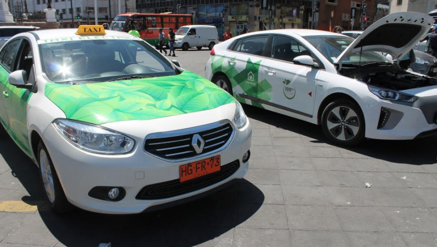 Abren licitación de taxis eléctricos para Valparaíso, Viña del Mar y San Antonio