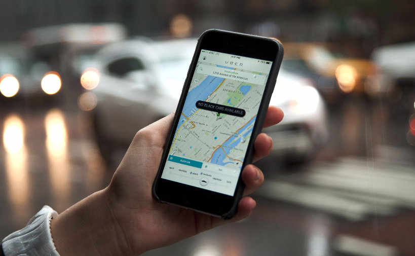 Comisión de Transportes de la Cámara despachó proyecto de Ley Uber