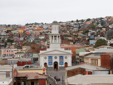 Con programa educativo buscarán proteger el patrimonio en Valparaíso