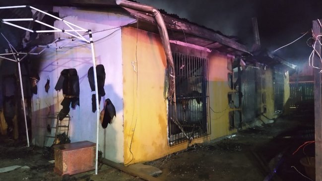 Mujer muere calcinada en devastador incendio en Quilpué