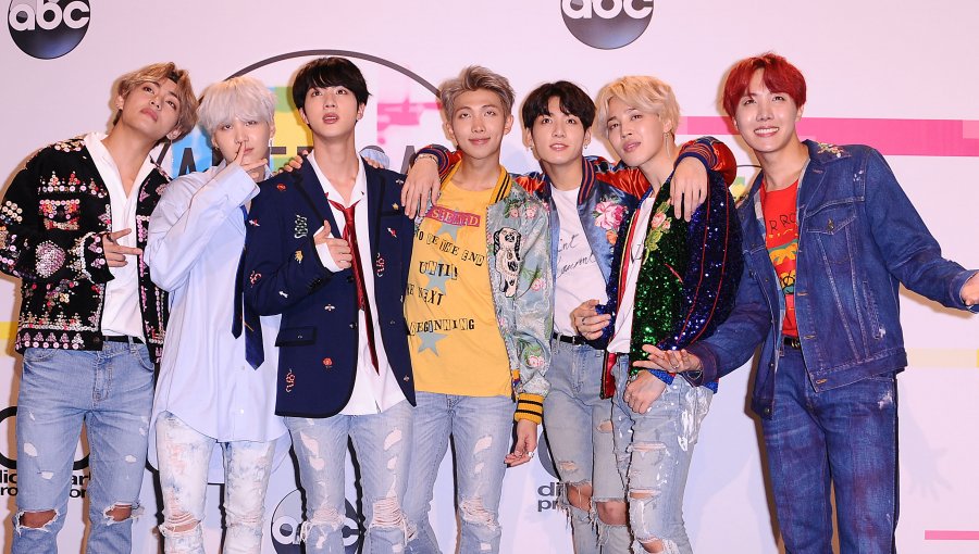 Banda de K-Pop "BTS" consigue nuevo récord con videoclip de 'DNA' en YouTube