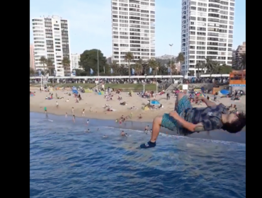 Peligrosa acción de joven en el muelle Vergara se transforma en viral