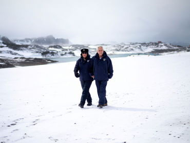 Presidente Piñera colaboró en documental de National Geographic en la Antártica