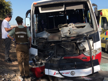 30 personas resultaron lesionadas por un accidente en la Autopista del Sol