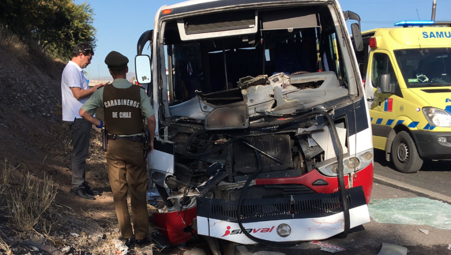 30 personas resultaron lesionadas por un accidente en la Autopista del Sol