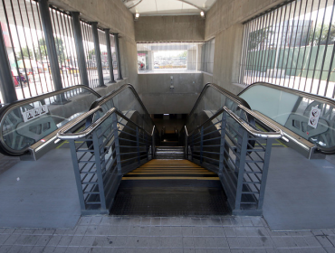 Metro de Santiago le bajó el dedo a iniciativa para llamar "Eloísa Díaz" a nueva estación