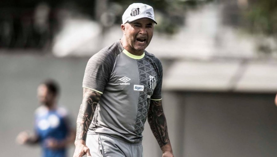 Prensa brasileña afirma que Jorge Sampaoli podría dejar el Santos FC