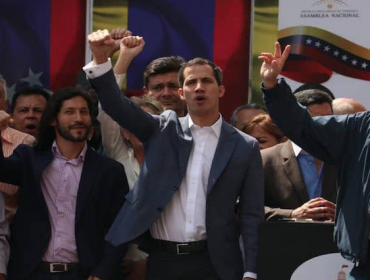 Juan Guaidó se proclama como Presidente encargado de Venezuela