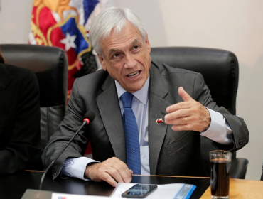 Piñera y críticas por respaldo a Guaidó: "Apoyar a un dictador es contribuir a la violencia"