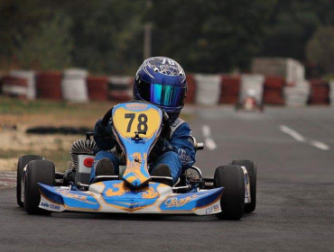 Piloto chileno de 14 años proyecta carrera internacional desde la Fórmula E