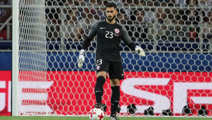 Johnny Herrera asegura que en la Roja "hay que limar asperezas"