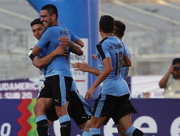 Uruguay se impuso a Paraguay y sacó pasajes al hexagonal final del Sudamericano