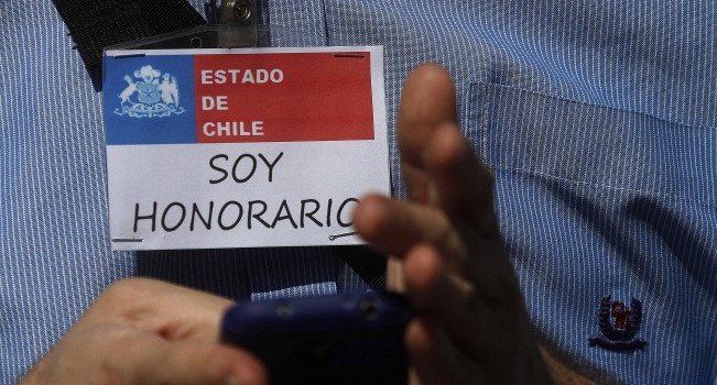 Trabajadores a honorarios del Estado interpondrán queja en la Organización Internacional del Trabajo