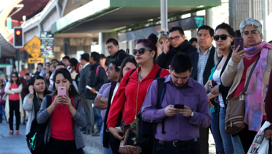 Suspensión parcial de Línea 1 del Metro generó caos en la superficie: servicio fue restablecido