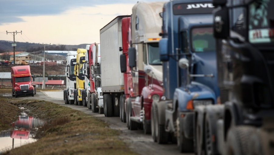 Camioneros se lanzaron en picada contra el fiscal nacional tras asegurar que "no hay terrorismo en La Araucanía"