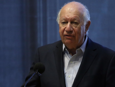 Ricardo Lagos cree que aún "quedan demasiados puntos en la oscuridad" en el homicidio de Frei Montalva