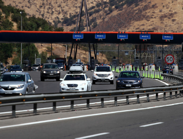 Gobierno e indemnización a autopistas por implementar "peaje a luca": "Es sólo una compensación"