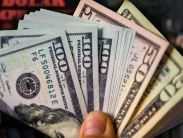 Precio del dólar se desplomó luego de caer poco más de $13