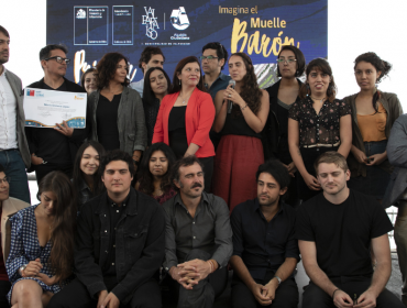 Autoridades premiaron a ganadores del concurso que busca recuperar el borde costero de Valparaíso