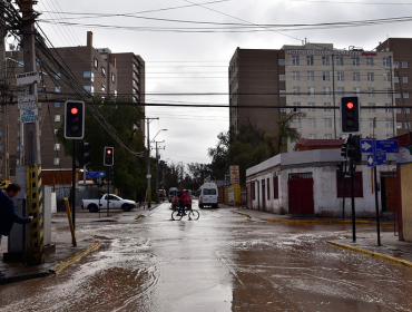 Aguas Antofagasta anunció reposición del agua potable tras 30 horas sin suministro en Calama