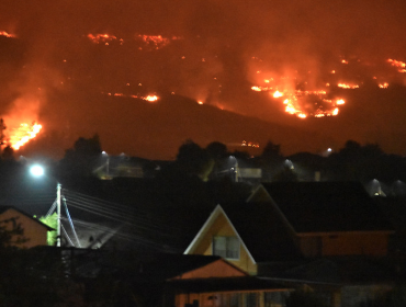 Alcalde de Carahue: "Prácticamente, la comuna está incendiada por todos lados"