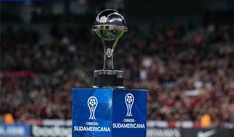 CDF confirma que transmitirá partidos de equipos chilenos en Copa Sudamericana