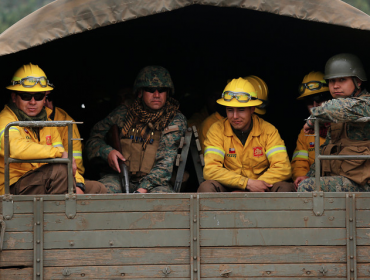 Ejército descartó militarizar o aplicar toque de queda en zonas afectadas por incendios forestales