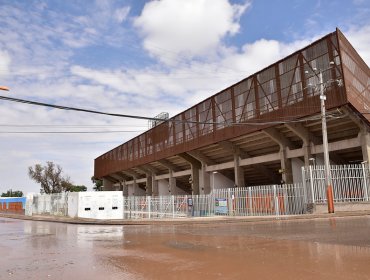 Vacaciones del alcalde de Calama en plena emergencia causan la indignación de vecinos