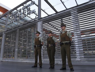 Aviso de bomba obligó a evacuar torre del Centro de Justicia de Santiago: fue una falsa alarma