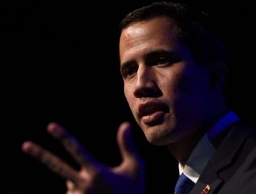 Contraloría de Venezuela investiga a Juan Guaidó por presunto financiamiento internacional