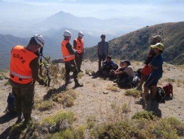 GOPE rescató a seis jóvenes que se extraviaron en cerro de San Francisco de Mostazal