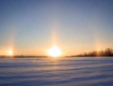 Captan impactante aparición de 'tres soles' en provincia del noroeste de Rusia